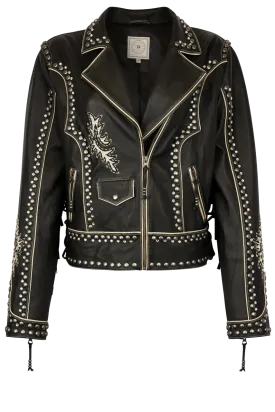 Double D Ranch Handy with the Steel Jacket