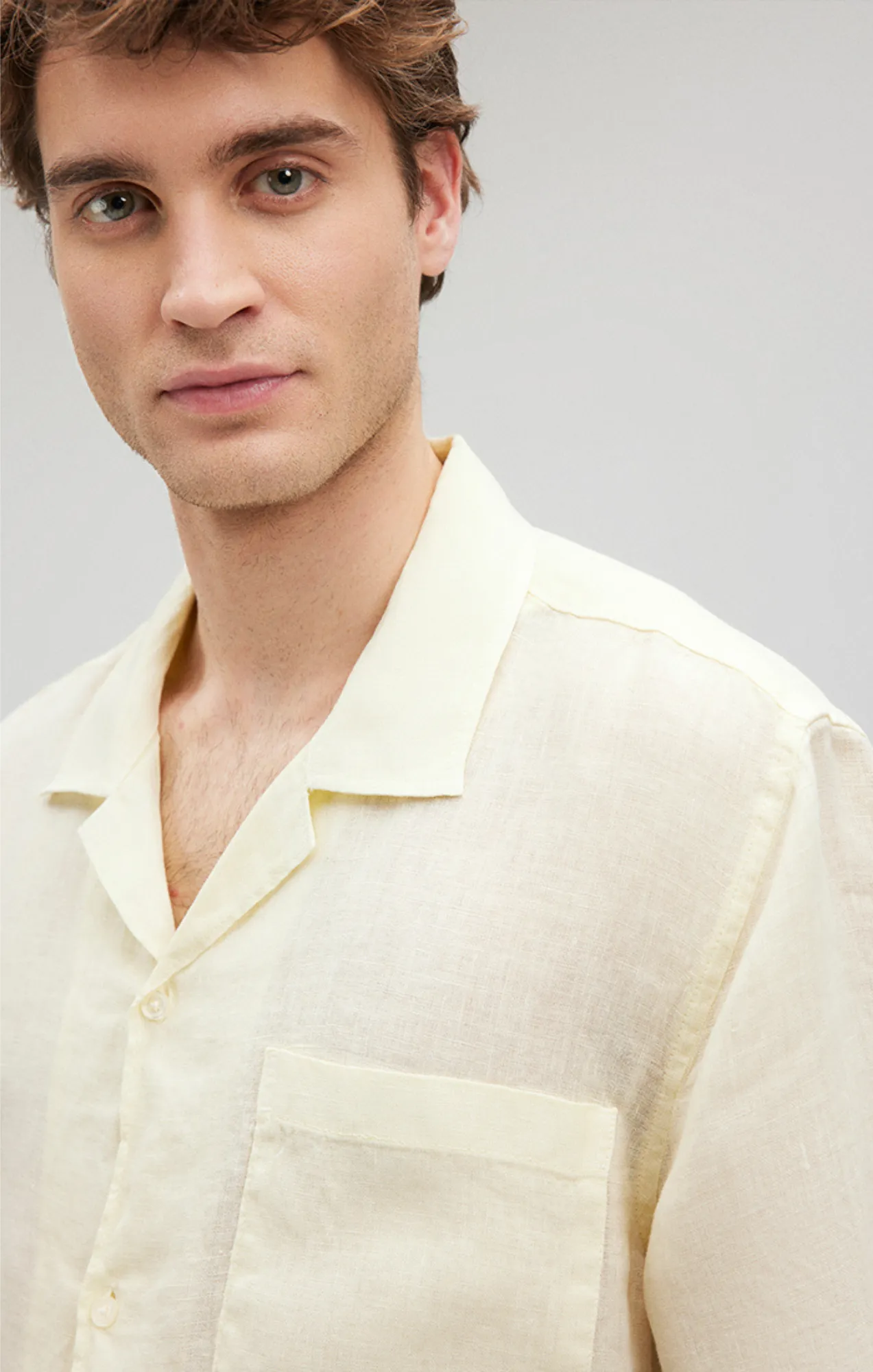 LINEN SHORT SLEEVE SHIRT IN TRANSPARENT YELLOW