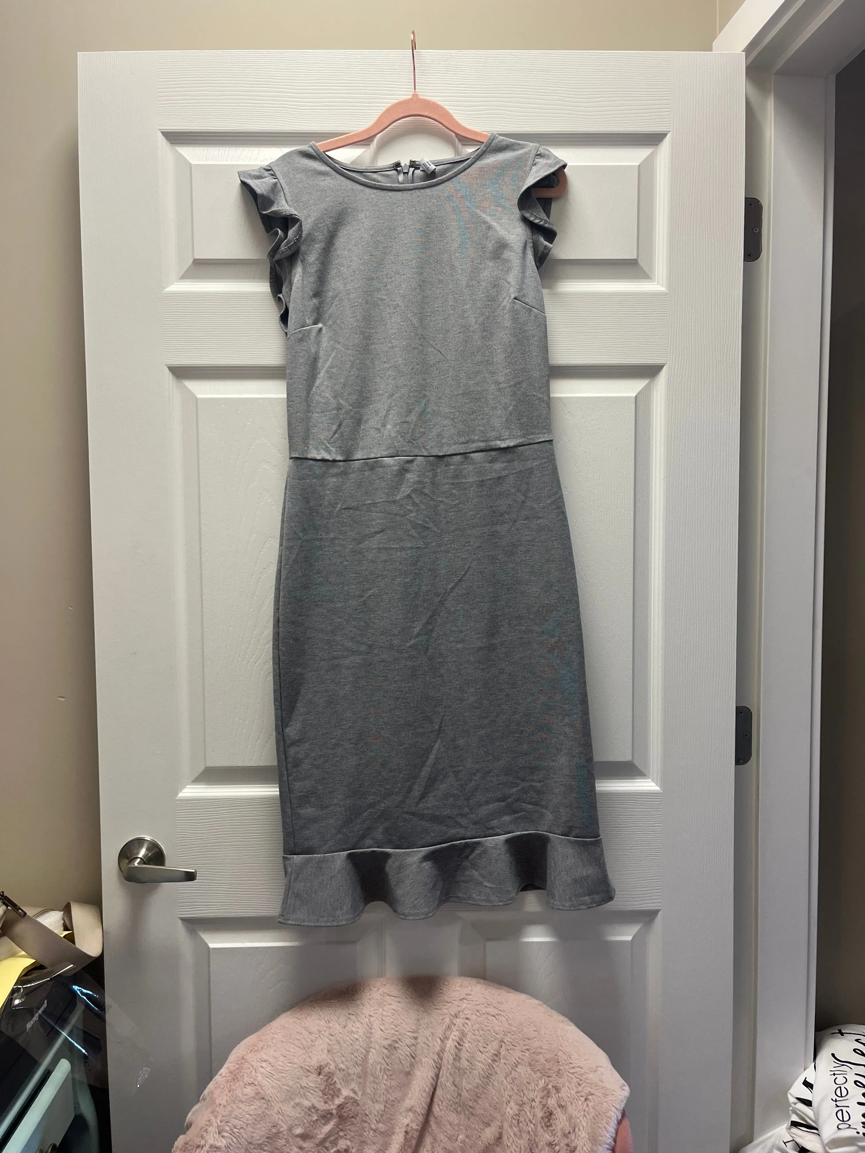 Old Navy dress with ruffle sleeve Sz M Tall